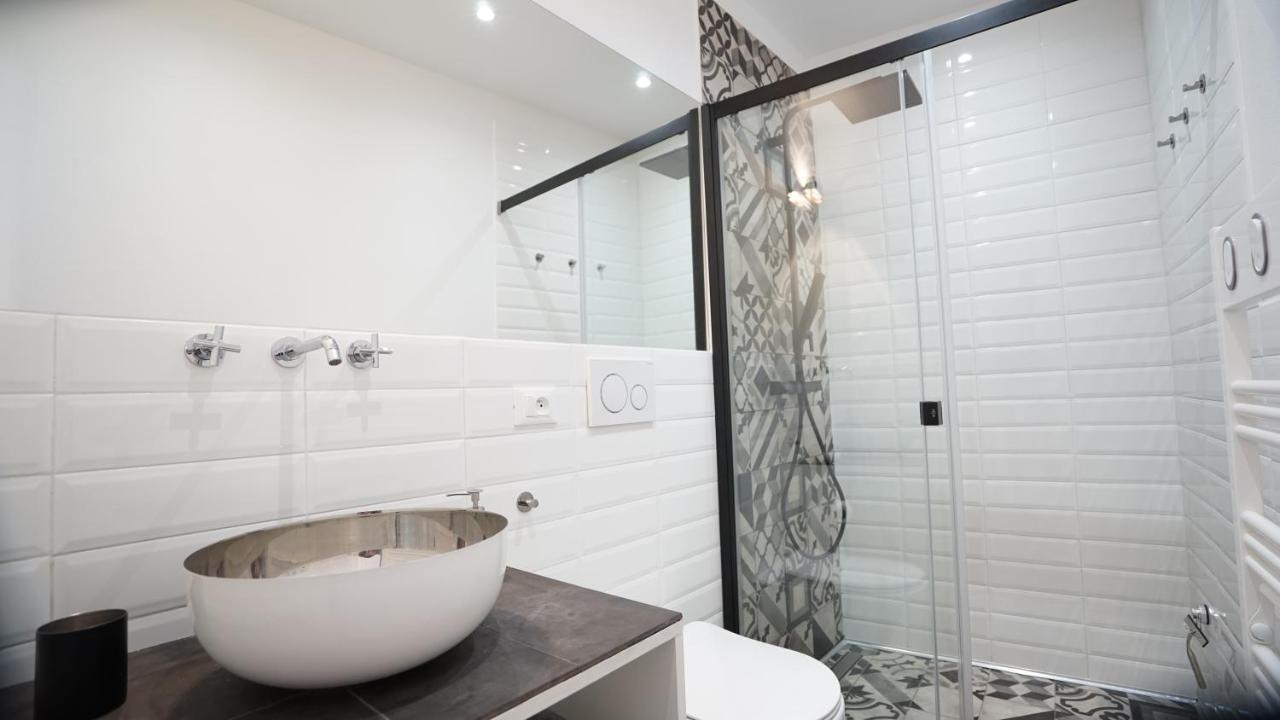 Apartamento Le Bastion Menton Exterior foto